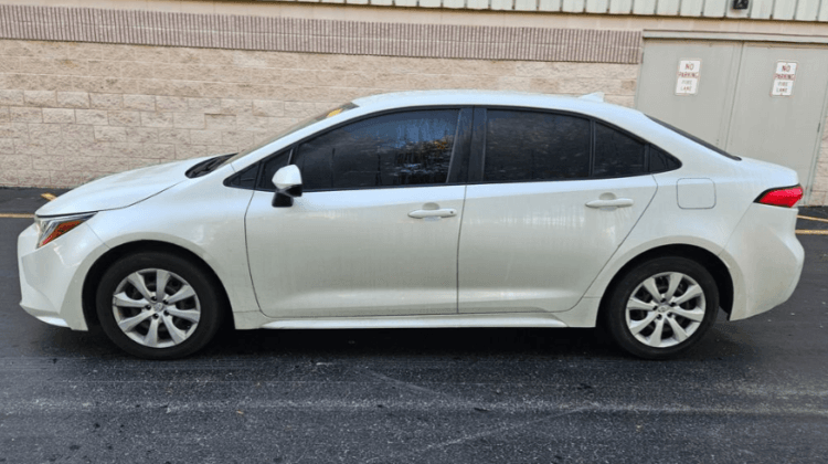 2020 Toyota Corolla LE