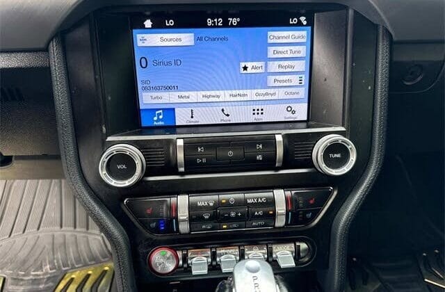 2019 Ford Mustang EcoBoost Coupe RWD