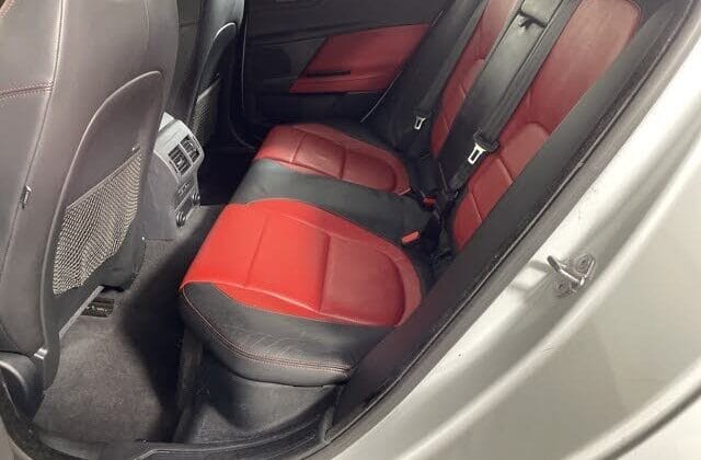 2017 Jaguar XE 35t R-Sport