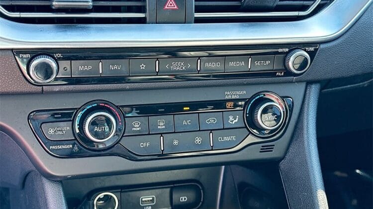 2022 Kia Niro Hybrid Plug-In EX Premium FWD