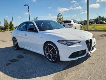2023 Alfa Romeo Giulia Veloce RWD