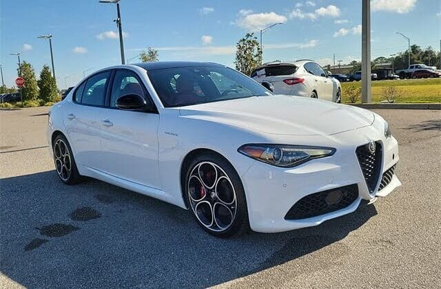 2023 Alfa Romeo Giulia Veloce RWD