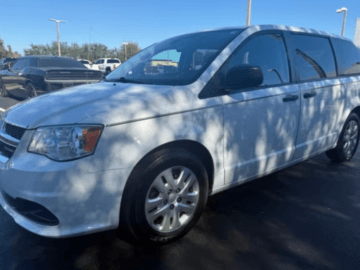 2019 Dodge Grand Caravan SE Minivan/Van