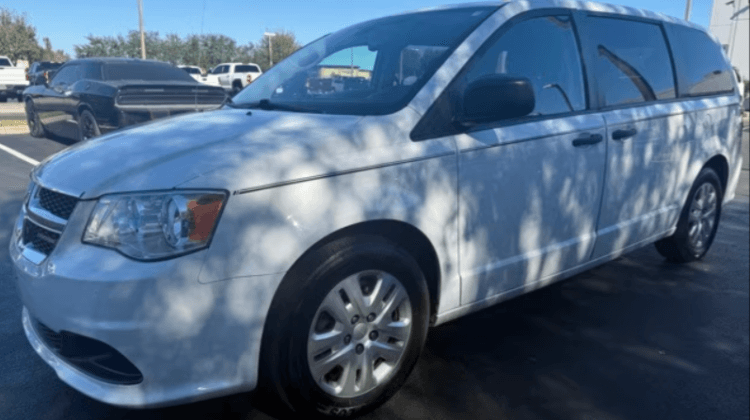 2019 Dodge Grand Caravan SE Minivan/Van