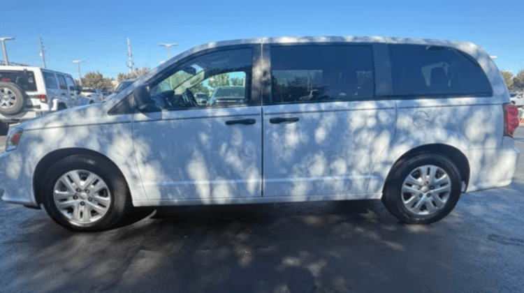2019 Dodge Grand Caravan SE Minivan/Van