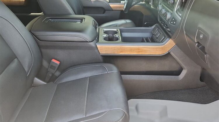 2018 Chevrolet Silverado (Classic) 1500 Crew Cab