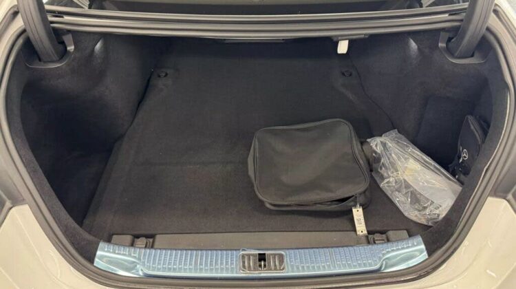 2024 Mercedes-Benz S-Class